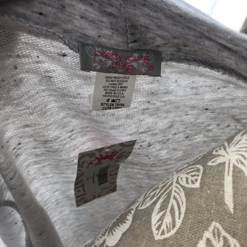 Long, gray cardigan - Picture 6 of 8